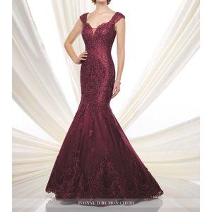 IVONNE D EXCLUSIVELY FOR MON CHERI 216D47 Wine Sz. 14 (Sample)